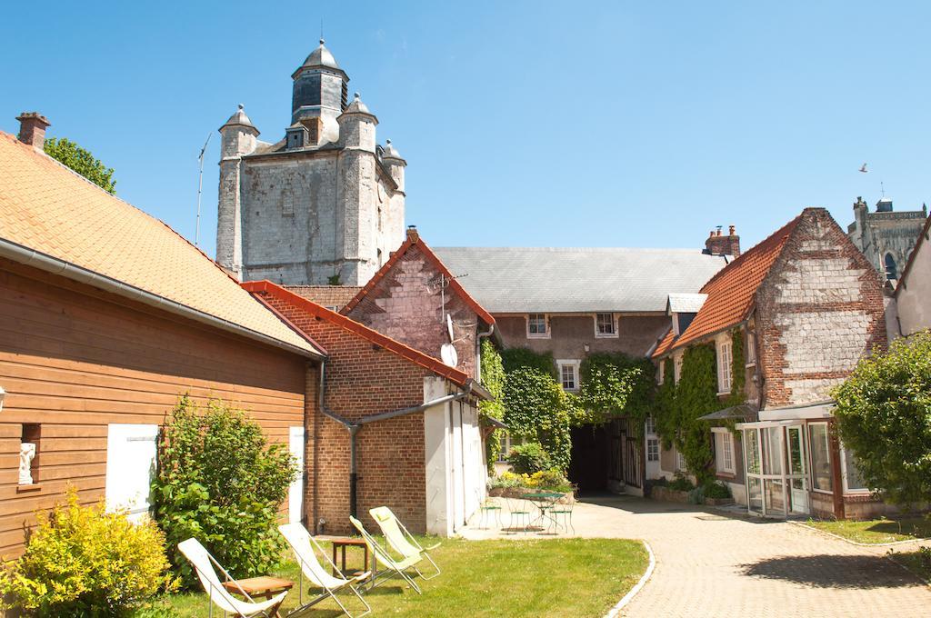Le Relais Du Beffroi & Spa Saint-Riquier Exterior photo